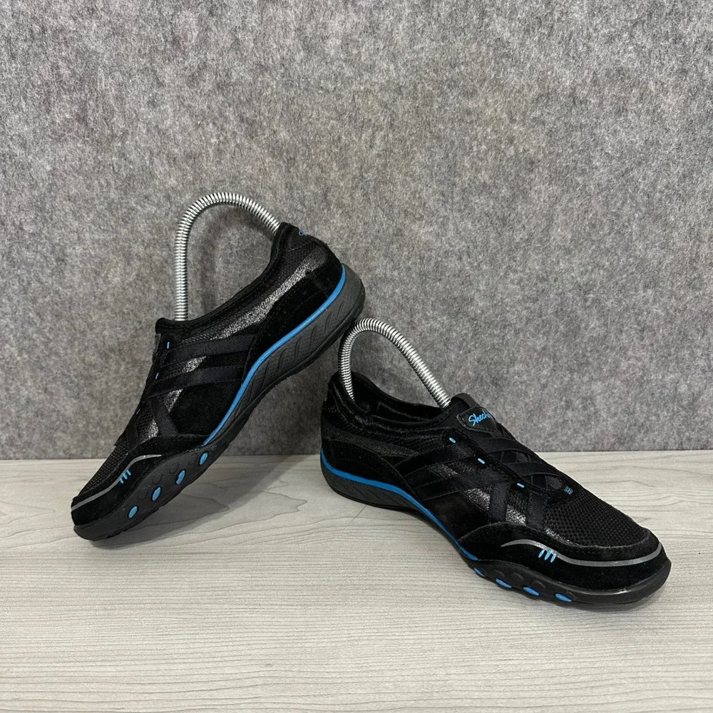 Skechers Relaxed Fit Sneakers Womens 6 Black Blue Bungee Slip On‎ Memory Foam